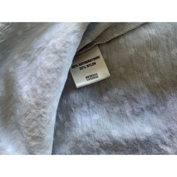 Van Heusen Size XLarge Long Sleeve Polka Dot Button-Down Shirt - Picture 7 of 10